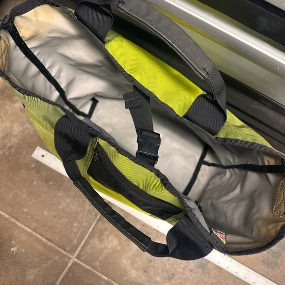 Green Timbuk2 Men's Tote Bag - Picture 3 of 6